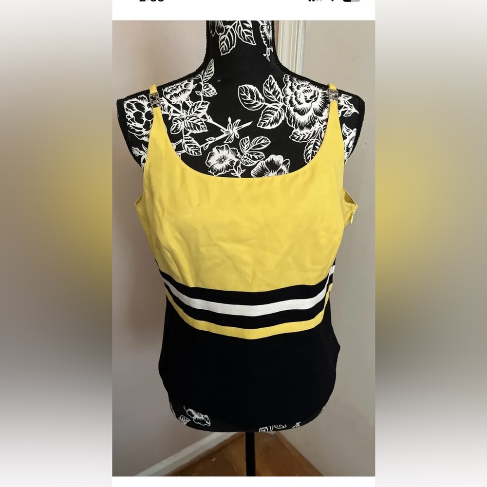 escada margaretha ley Tank Top Size 42 Navy Blue And Yellow 100% New Wool